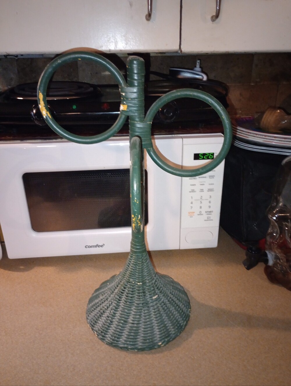 Green Wicker & Rattan Three Round Holders Towel  Stand